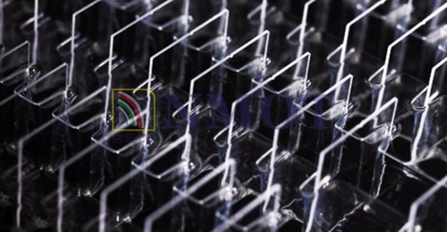 400-700nm双面AR增透玻璃 400-700nm双面AR增透玻璃