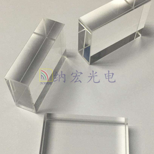 石英晶体 石英晶体